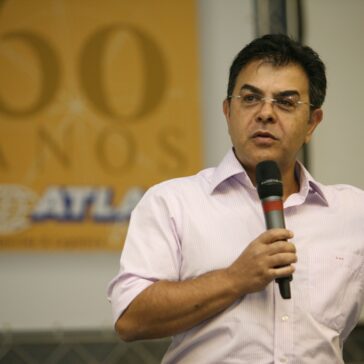 Cláudio Tomanini ministra palestra na CONAGE 2012