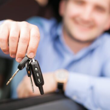 DEKRA explica: novas portarias do DETRAN-SP impactam em benefícios para os consumidores na troca de usados