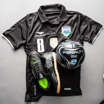 Penalty apresenta linha Black da Seleção Brasileira de Futsal