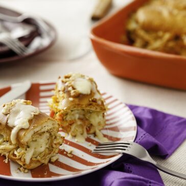 Receita para o jantar: Seven Boys ensina o passo a passo de Torta de Frango com Milk Pan