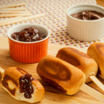 Dia das Crianças: Seven Boys resgata 5 combinações para consumir bisnaguinha com sabor de infância