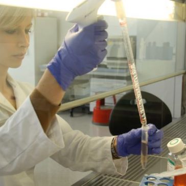 Kearney prevê que óbitos por Covid-19 no Brasil tripliquem em agosto, na comparação com junho