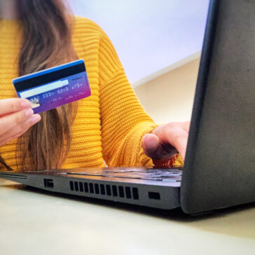 Mudanças no comportamento de consumo devem aumentar em pelo menos R$ 114 bilhões a receita do e-commerce no Brasil até 2024, diz Kearney