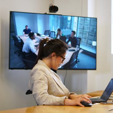 Kearney abre processo para seleção remota de  estagiários em Data Analytics