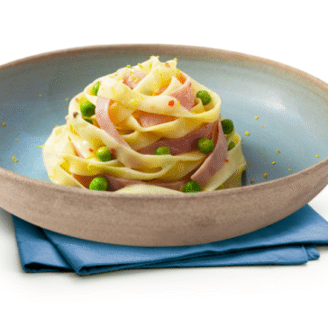 Luís Lacombe ensina receita de Fettuccine com presunto Pamplona