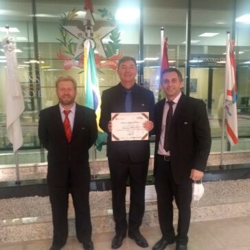 Pamplona Alimentos recebe Certificação de Responsabilidade Social da ALESC