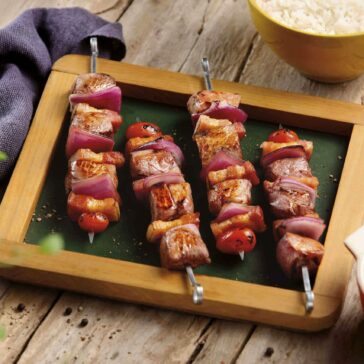 Dia do Churrasco: Pamplona sugere Espetinho de Alcatra Suína Temperada com Bacon