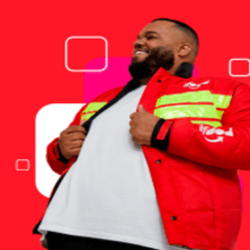 Parceria entre iFood e Cubos Academy formará 80 entregadores da plataforma de delivery no curso de Programação Back-end