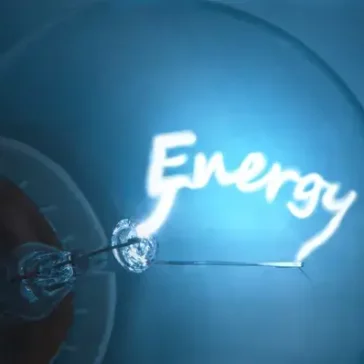 Instabilidade de fornecimento de energia elétrica no Brasil faz com que empresas priorizem a locação de nobreaks