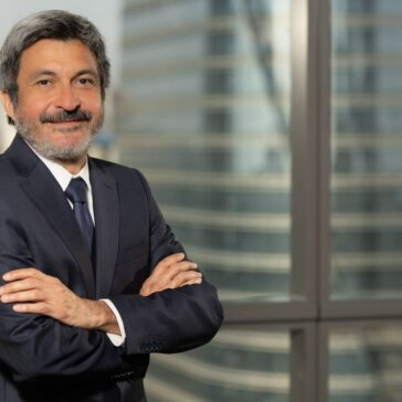 Alejandro Contreras, Diretor de Marketing e Atendimento