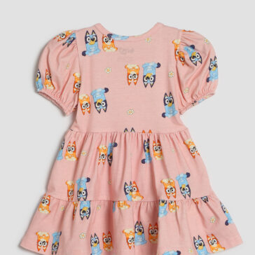 BBC Studios e Riachuelo anunciam nova coleção de roupas inspirada na série animada Bluey