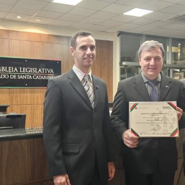 Pamplona Alimentos recebe Certificação de Responsabilidade Social da ALESC