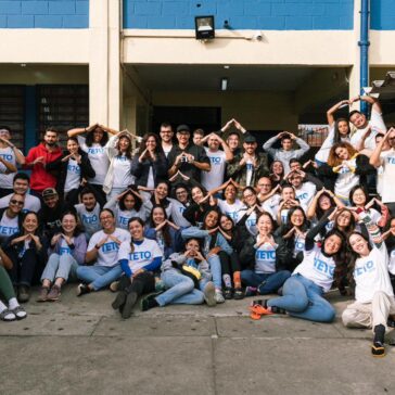 Estudantes da Mauá fazem vivência com a Teto na Comunidade Savoy