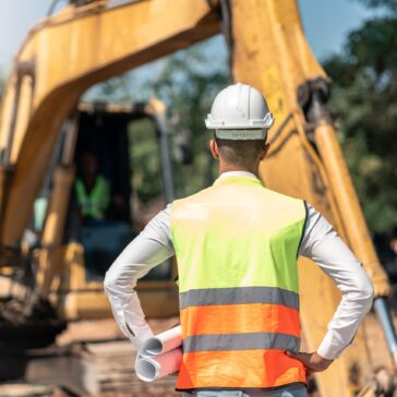 Avanço na construção de prédios altos amplia desafios de segurança na construção civil